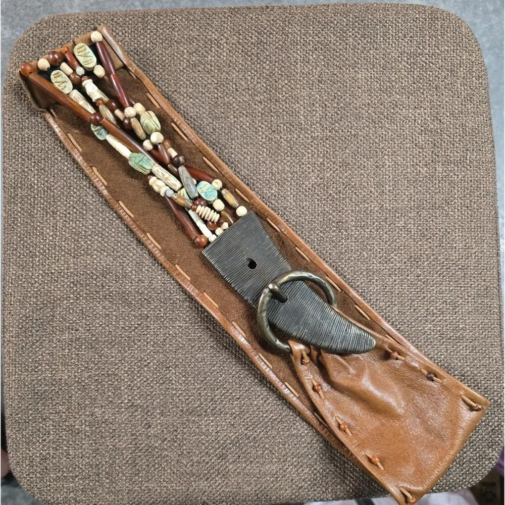 Vintage Suzi Roher Artisan Beaded Leather Statement Belt - Horn Buckle